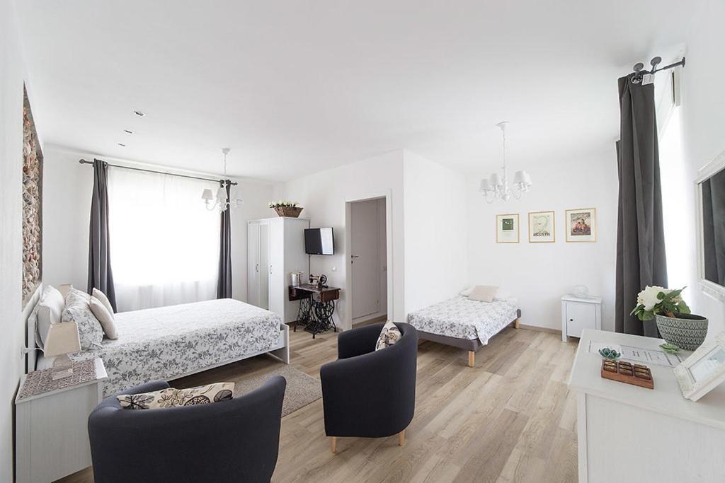 Il Giuelìn Malpensa B&B Somma Lombardo Ngoại thất bức ảnh