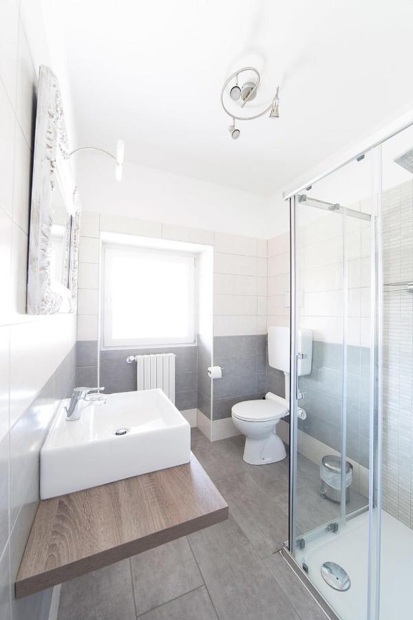 Il Giuelìn Malpensa B&B Somma Lombardo Ngoại thất bức ảnh